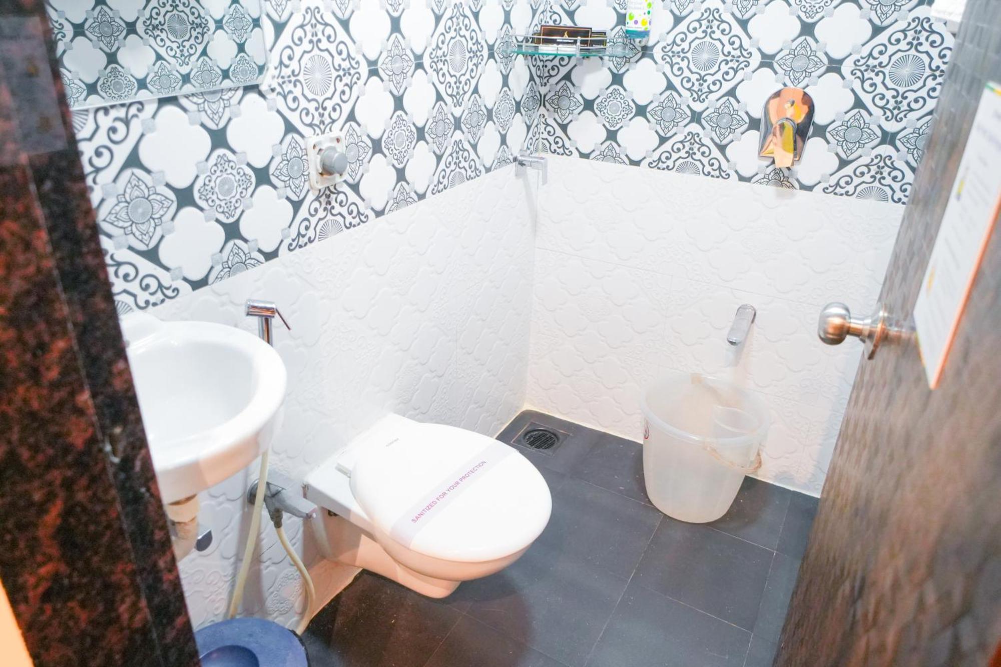 Hotel Skylink Hospitality Mahalaxmi Mumbai  Buitenkant foto